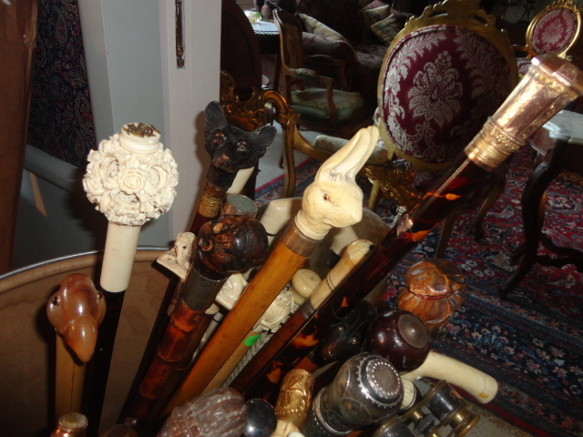 A Santa Monica Private Cane Collection - 15149.jpg