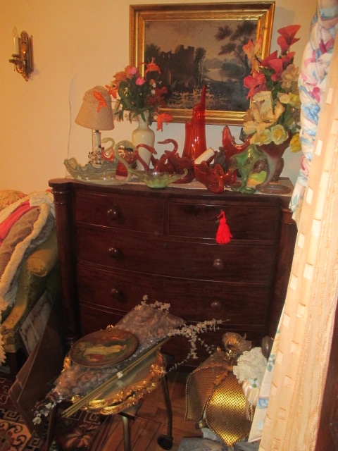 Large Antiques Living Estate Auction, Bristol TN - IMG_1053.JPG