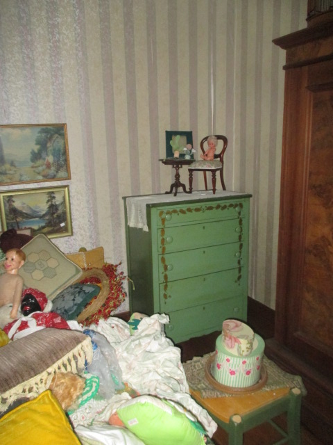 Large Antiques Living Estate Auction, Bristol TN - IMG_2510.JPG