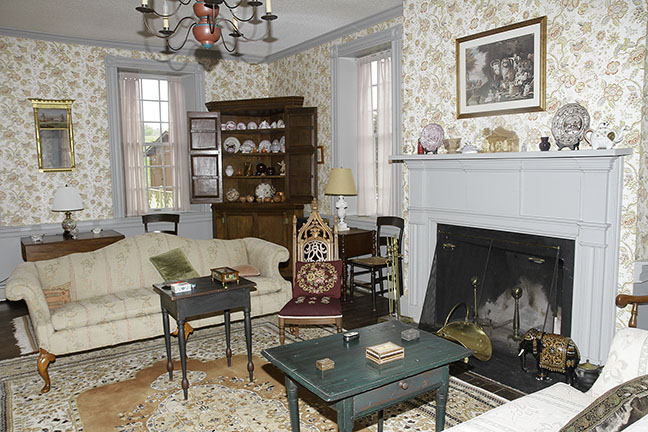 Chesla  and Ruth Sharp Lifetime Fine Antiques Collection and Historic House Auction - JP_7435_lo.jpg