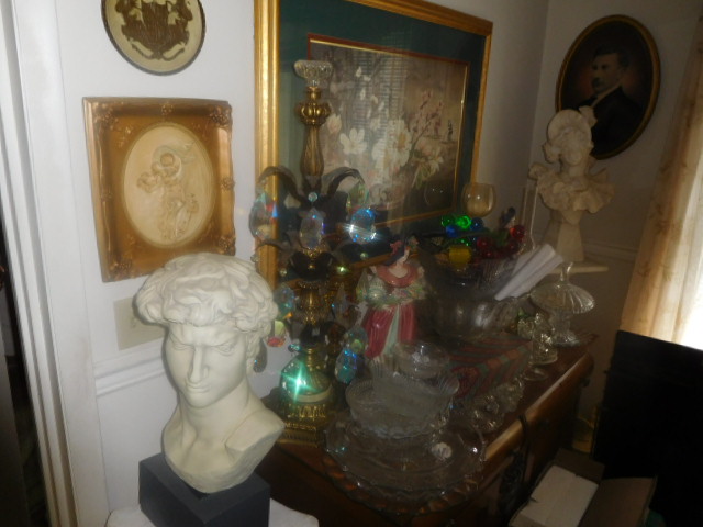 Labor Day Monday Estates- Dont Miss this auction- Unbelievable  - DSCN0406.JPG