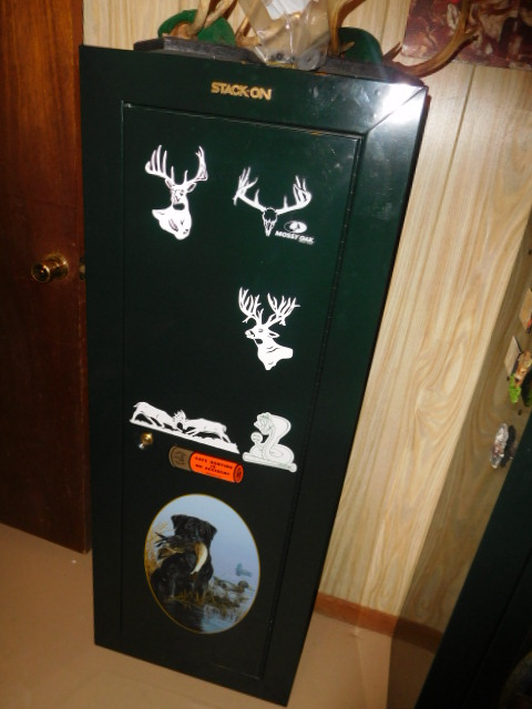 Steve Woodyard Estate-Household, Guns, Great Tools, Hunting and much more - DSCN5454.JPG