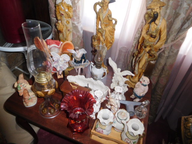 Jackie Vaughn Estate Auction- Real Estate, Antiques, Household - DSCN5807.JPG