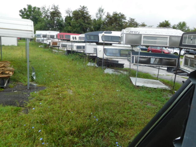 Doozy Camper Top and Automotive Surplus Auction - DSCN9686.JPG