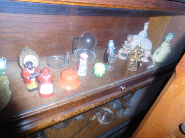 Judith Gregory Estate Auction - DSCN9745.JPG