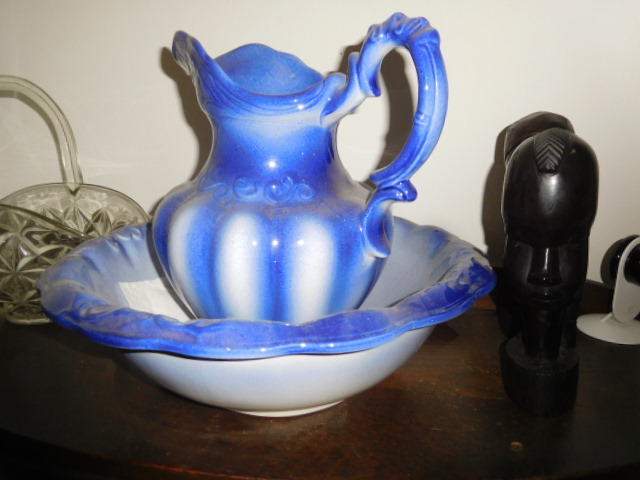 Judith Gregory Estate Auction - DSCN9792.JPG