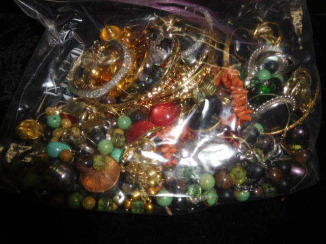 Annual New Years Day Auction Jack Kenley Estate plus selected consignments - DSCN9890.JPG